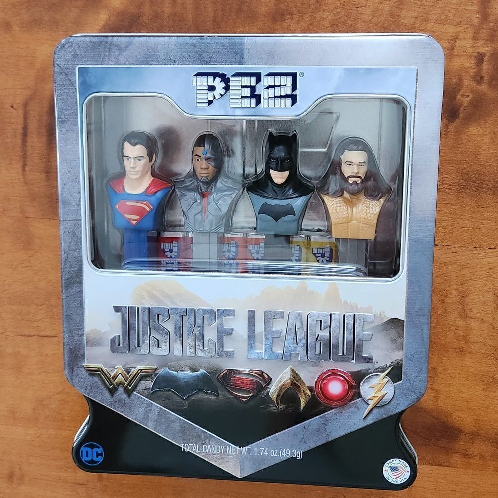 PEZ Justice League Collector Display & Candies Tin